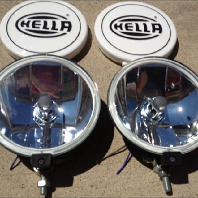 HELLA 005750941 500FF Series Driving Lamp Kit
