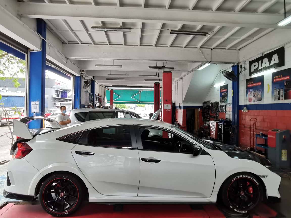 Honda Civic FC 2016+ TEIN Street Advance Z Adjustable Suspension