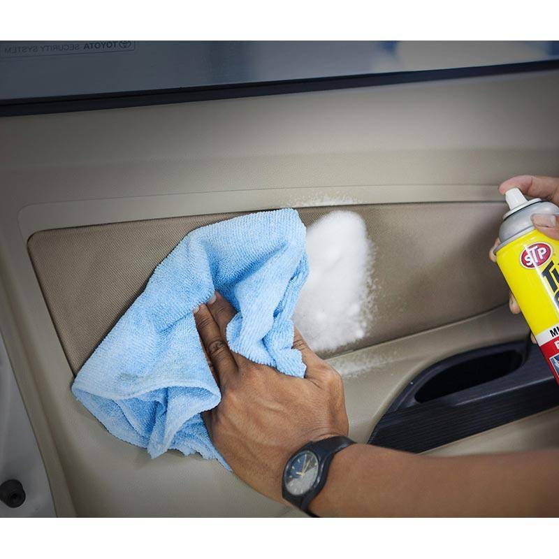 STP® TUFF STUFF MULTI-PURPOSE FOAM CLEANER