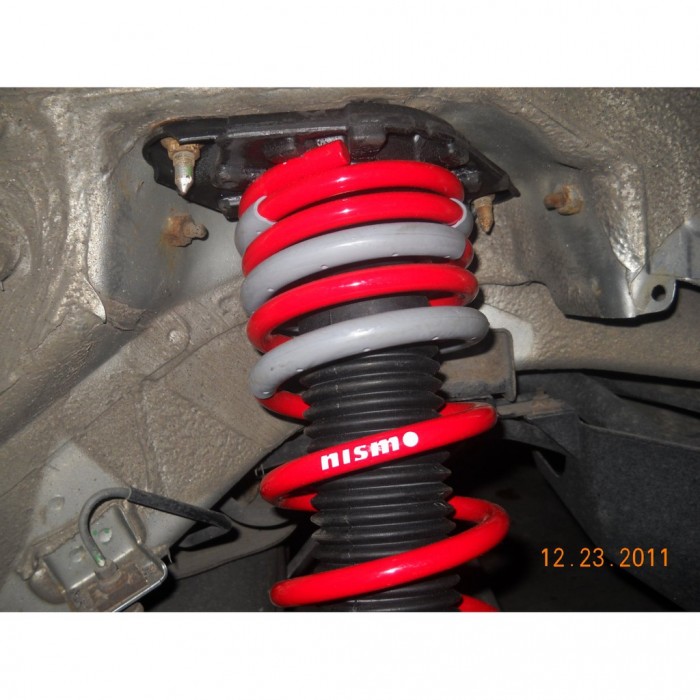 air freshener air horn Set] Nissan Absorber [Suspension Almera  Nismo  Spring